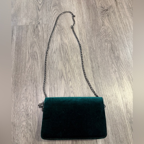 Green velvet bag - Picture 3 of 6